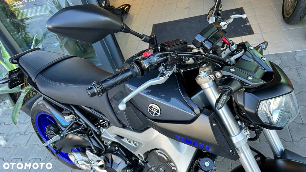 Yamaha MT - 15