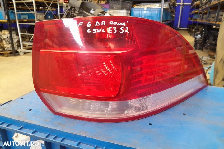 Lampa / Tripla stop dreapta pe aripa COMBI Volkswagen VW Golf 6 [2008 - 1