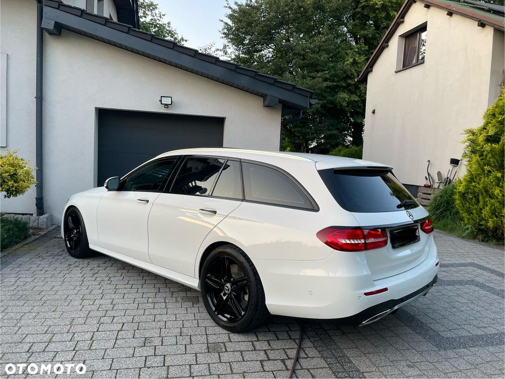 Mercedes-Benz Klasa E - 34