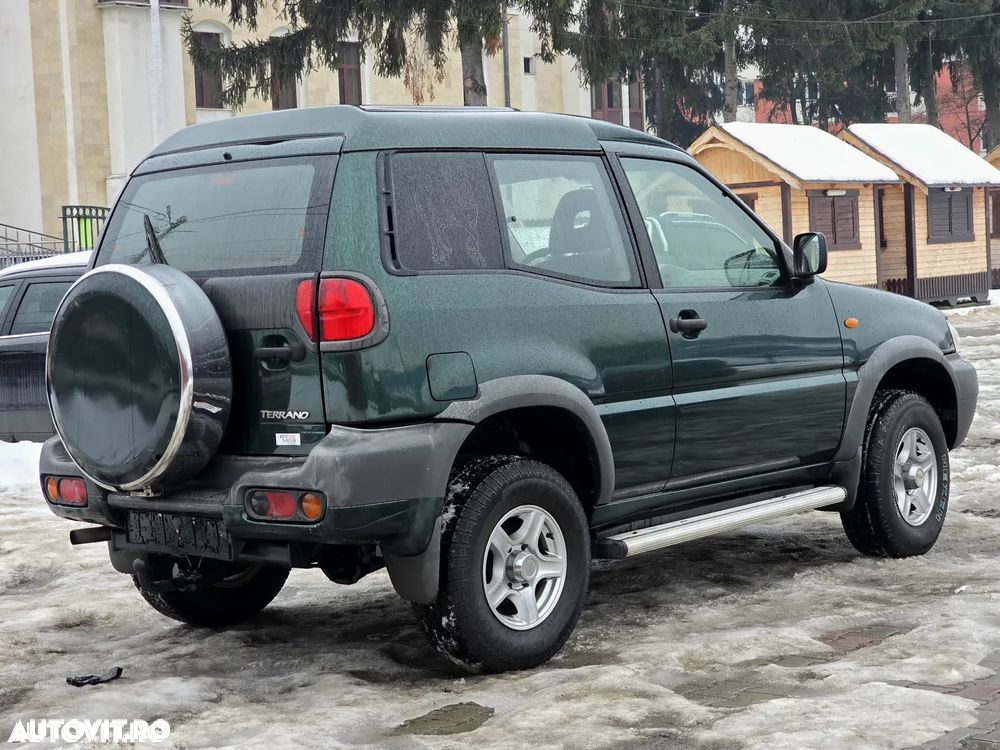 Nissan Terrano 2.7 TD Comfort - 4