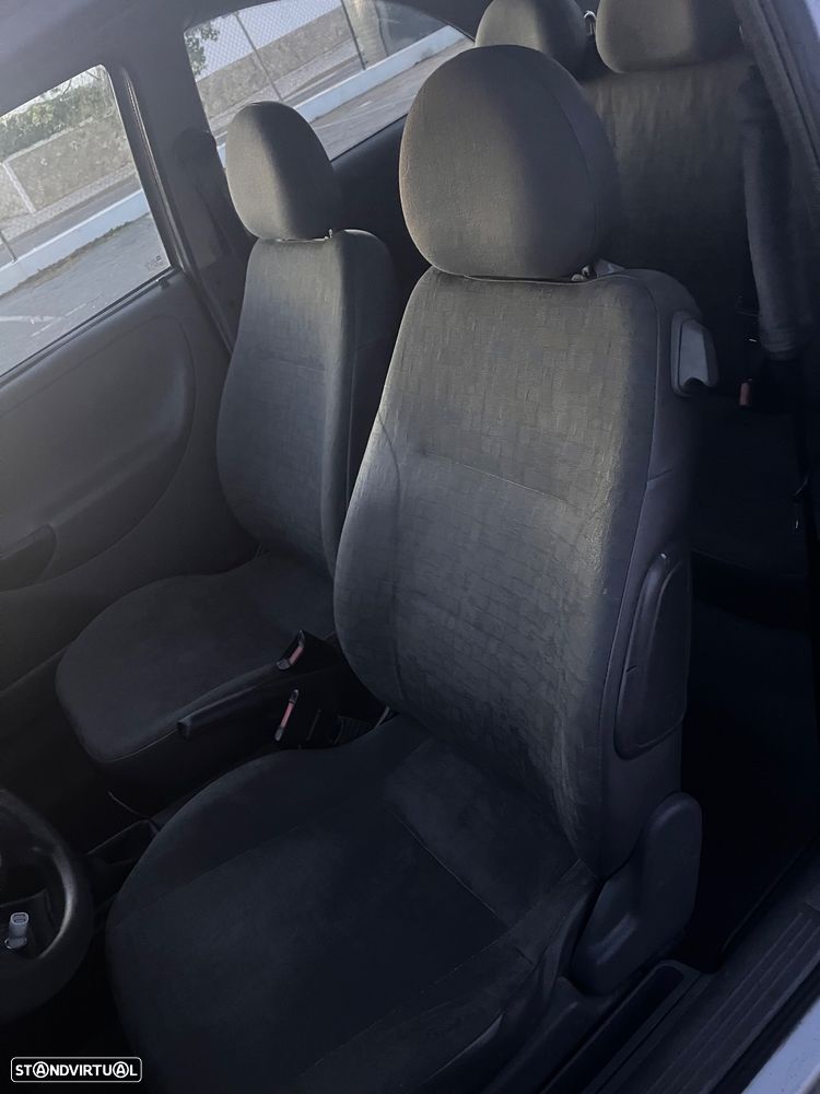 Opel Corsa - 7