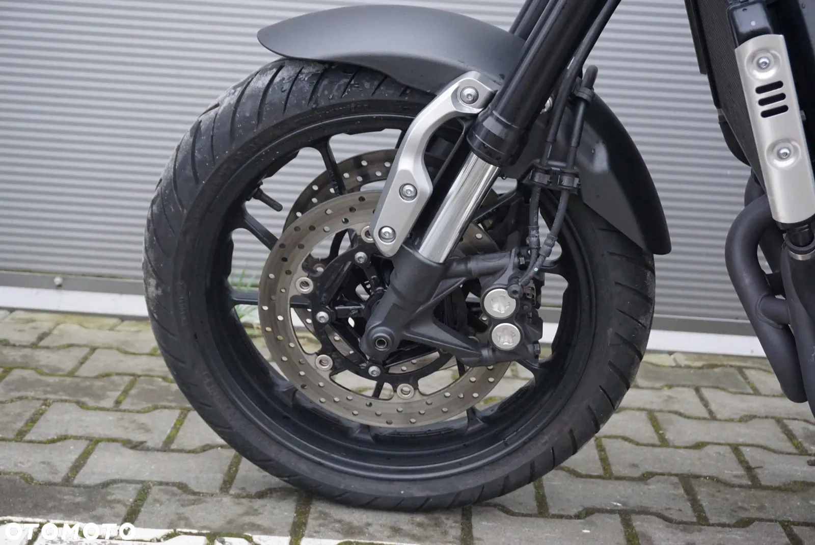 Yamaha XSR - 12