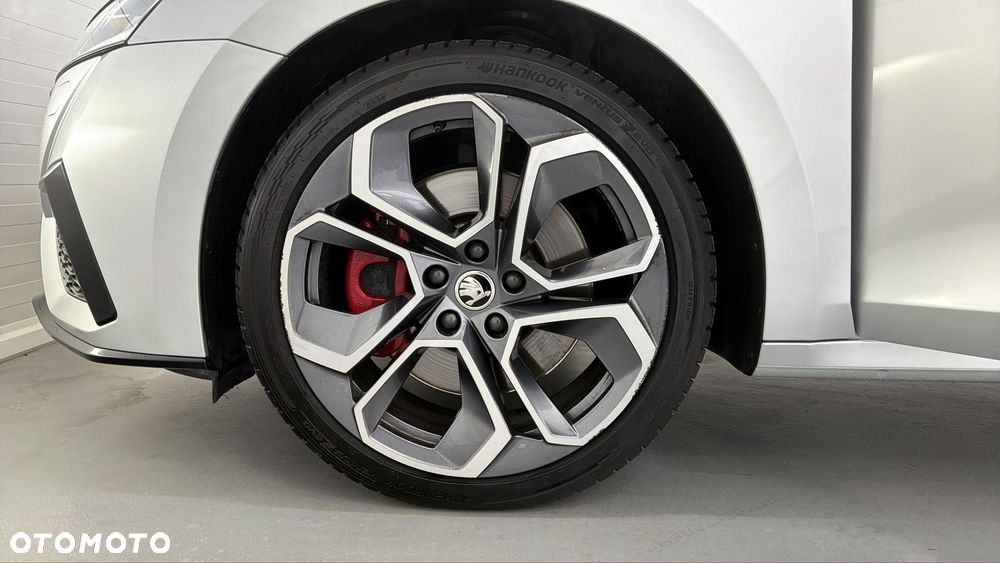Skoda Octavia 2.0 TSI RS DSG - 20