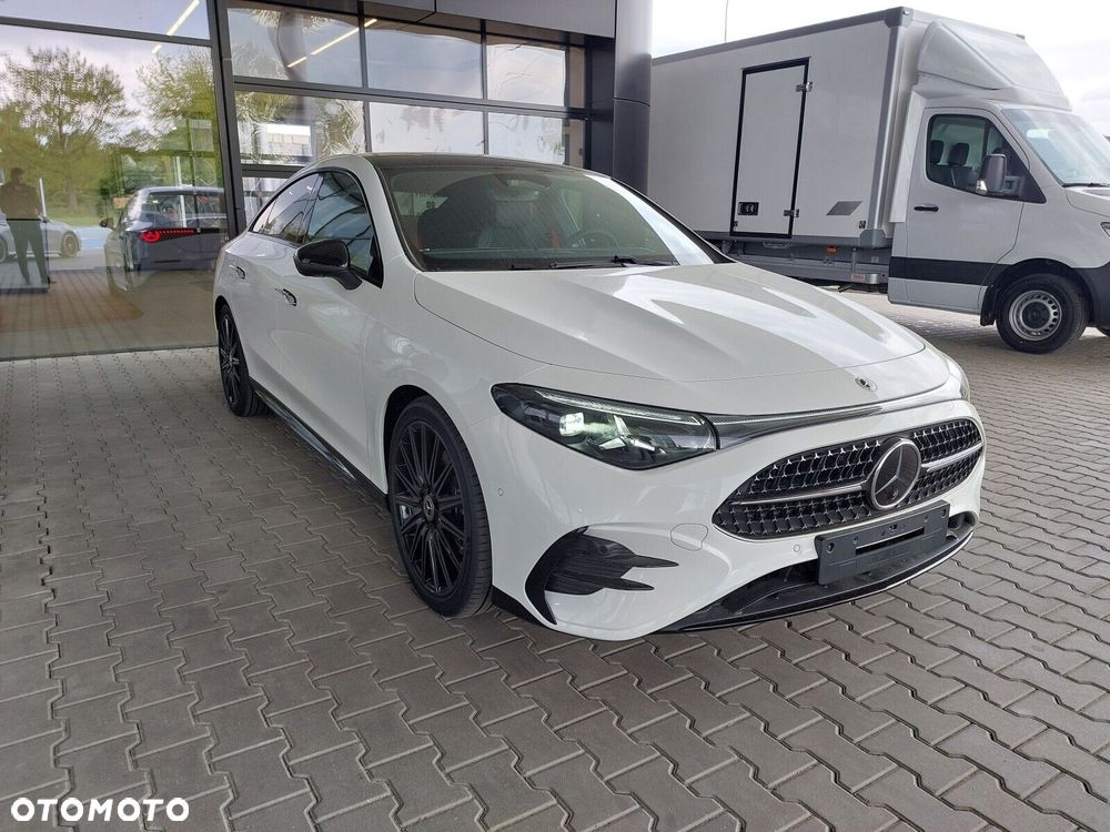 Mercedes-Benz CLA - 2
