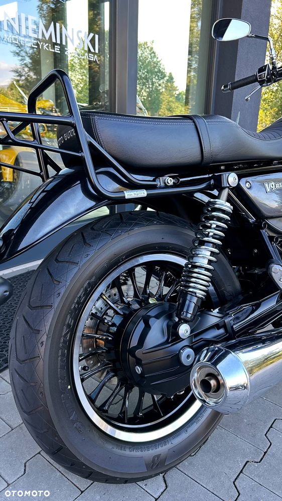 Moto Guzzi V9 - 17