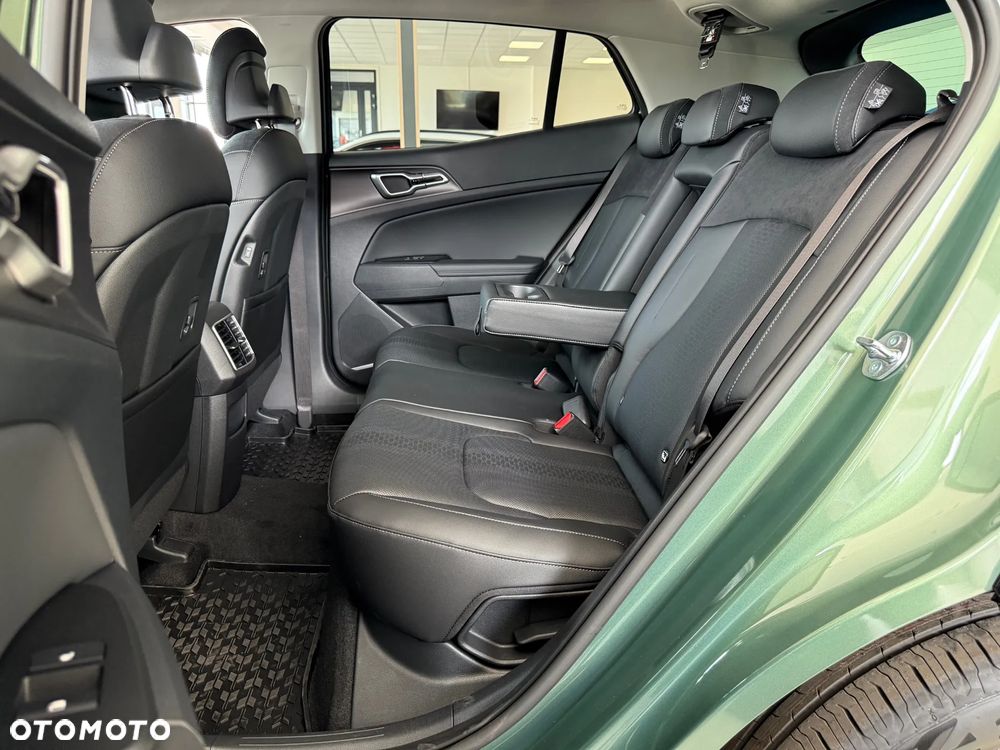 Kia Sportage 1.6 T-GDI HEV Business Line 2WD - 16