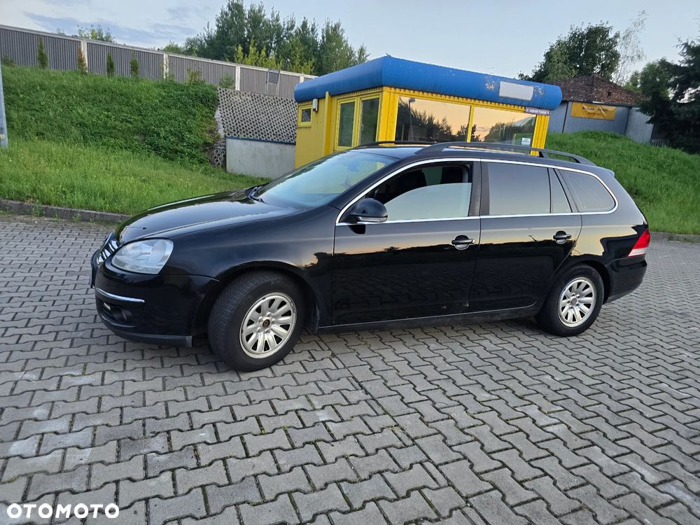 Volkswagen Golf 2.0 TDI Comfortline DSG - 25