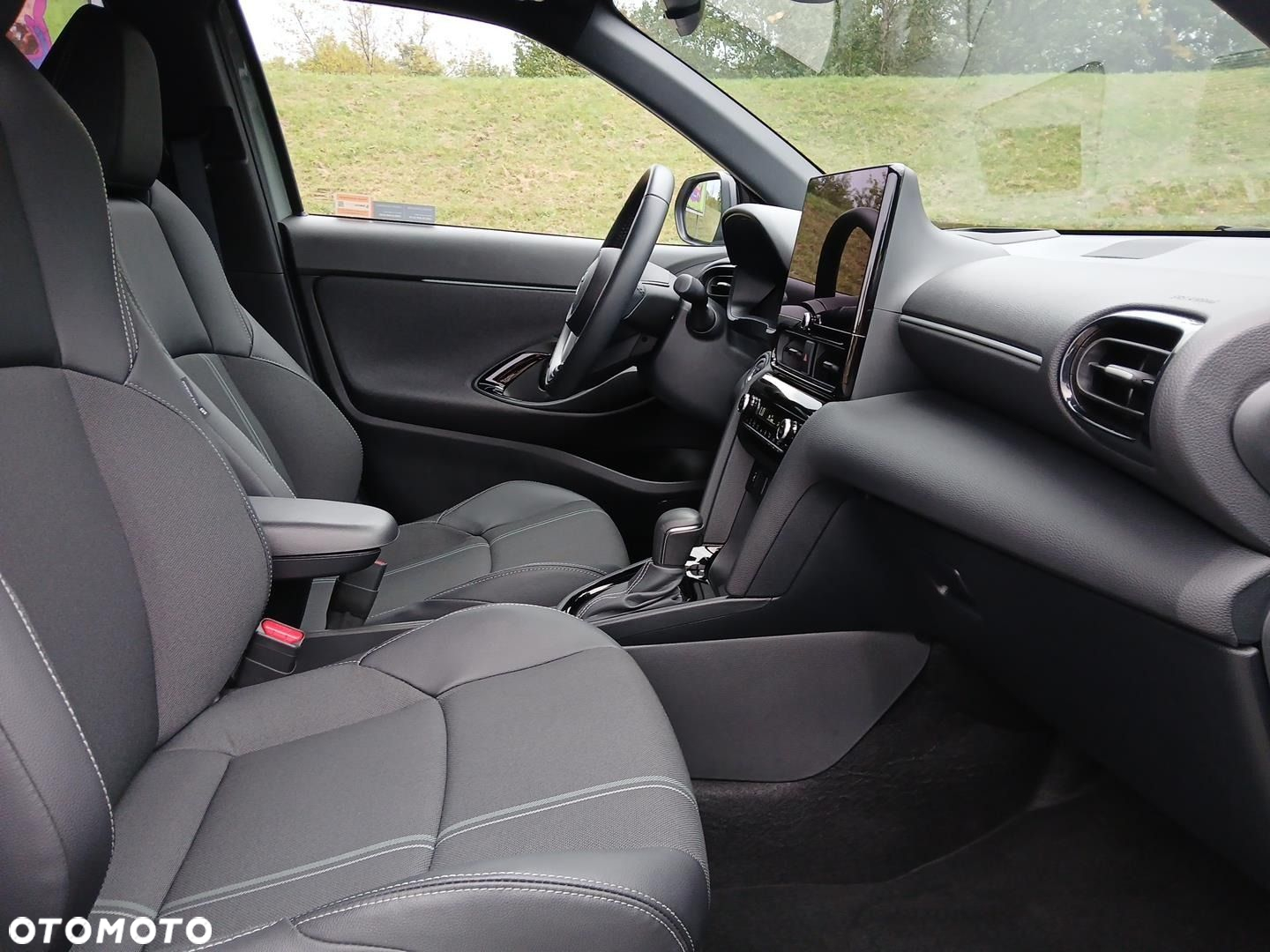 Toyota Yaris Cross - 16