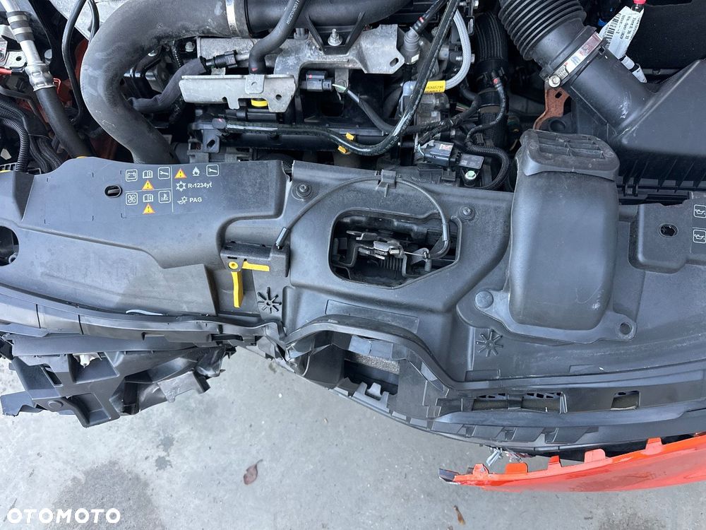Renault Clio 1.0 TCe Equilibre - 21