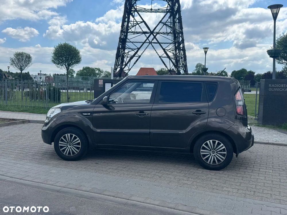 Kia Soul 1.6 L - 5