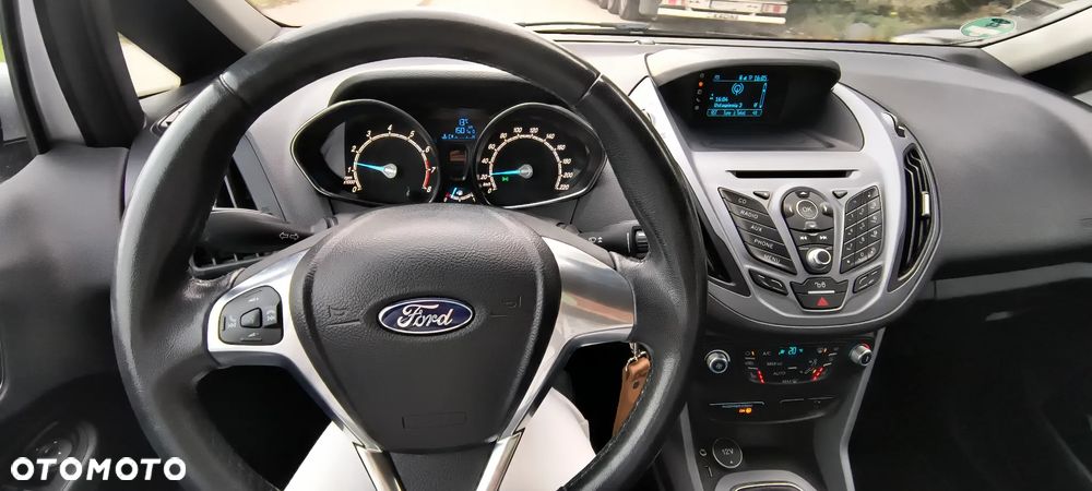 Ford B-MAX - 12