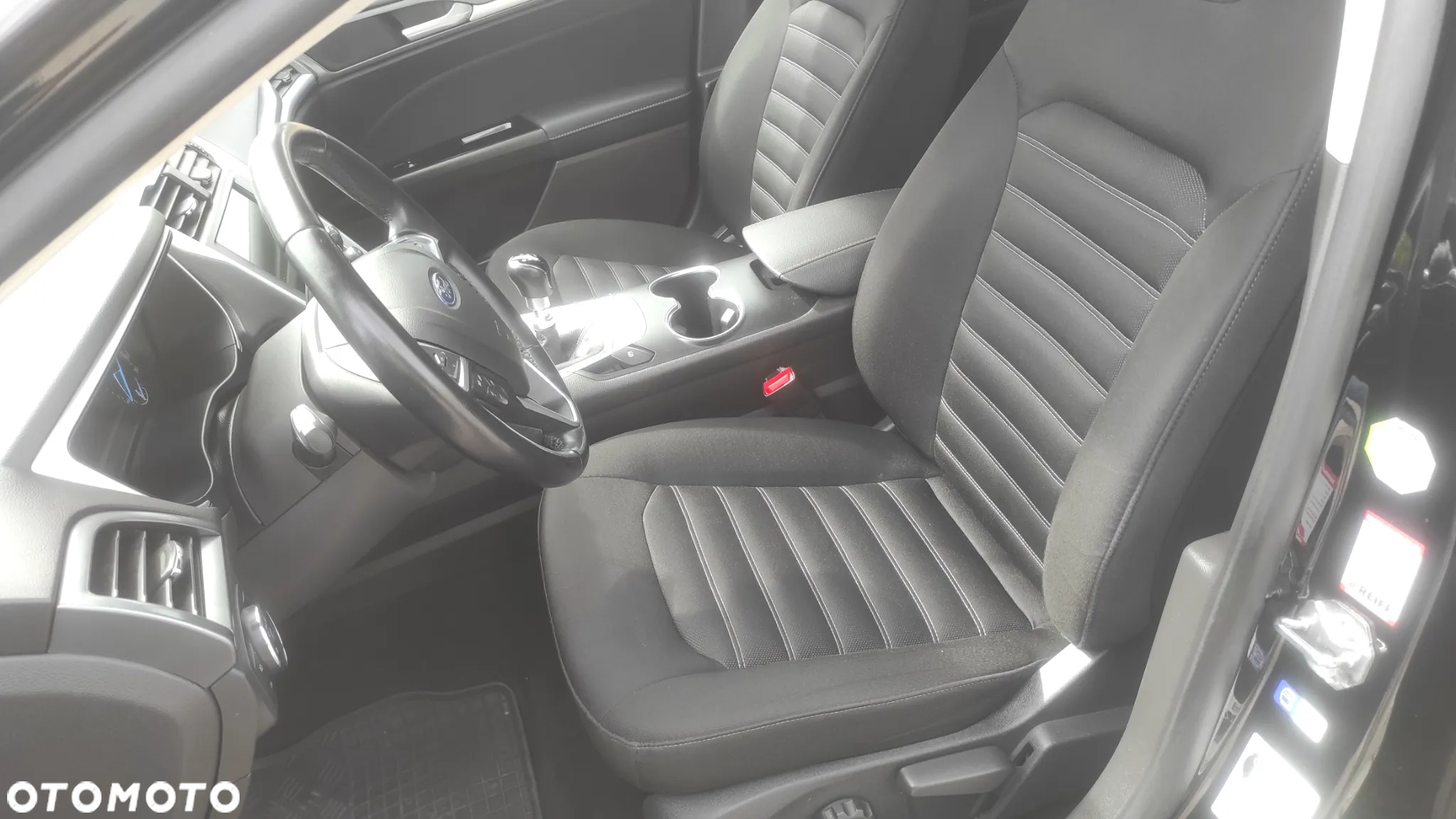 Ford Mondeo 1.5 EcoBoost Start-Stopp Titanium - 29