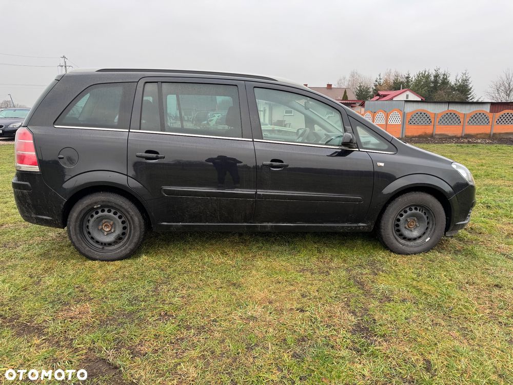 Opel Zafira - 3