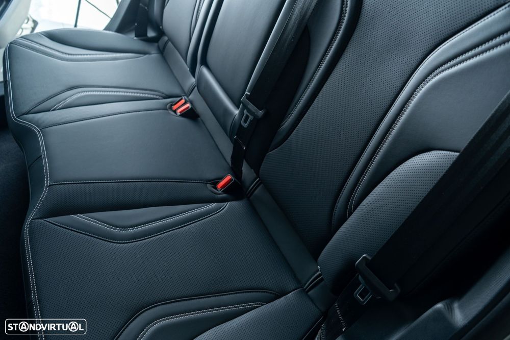 Ford Mustang Mach-E Standard - 11