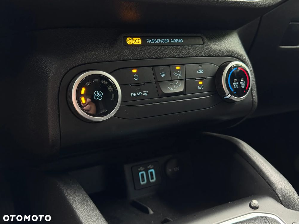 Ford Focus 1.5 EcoBlue SCR Connected - 20
