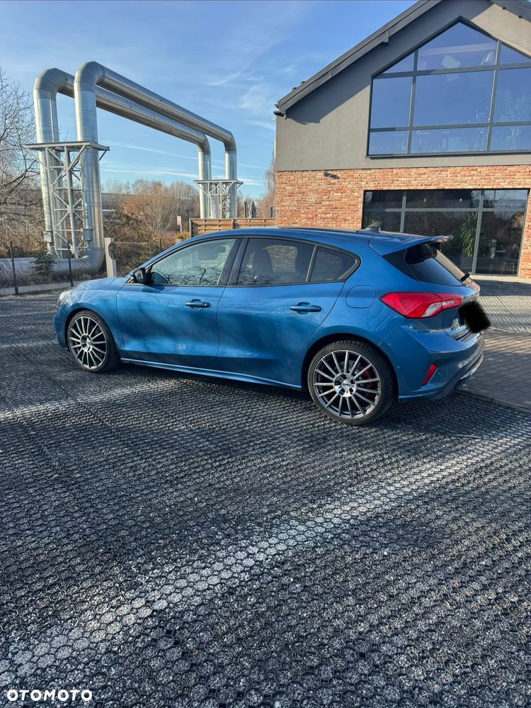 Ford Focus 2.3 EcoBoost ST - 27