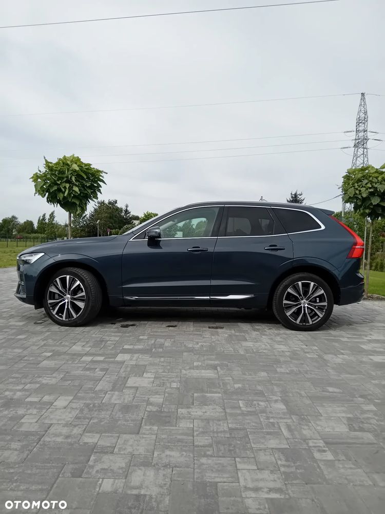 Volvo XC 60 B4 D Plus Bright - 11