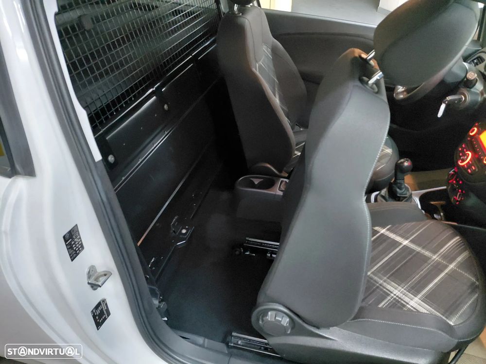 Opel Corsa 1.3 CDTi Van Iva Dedutível - 27
