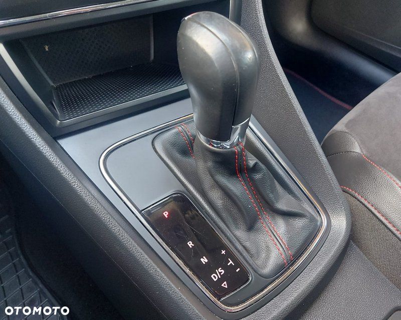 Seat Leon Sportstourer 2.0 TDI Start&Stop DSG FR - 38