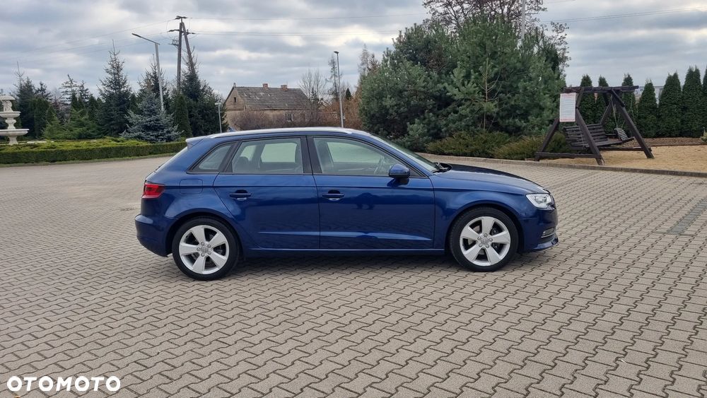 Audi A3 Sportback - 5