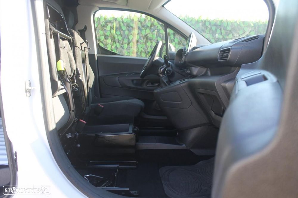 Opel Combo Van 1.5 CDTI - 3 LUGARES - IVA DEDUTÍVEL - 20