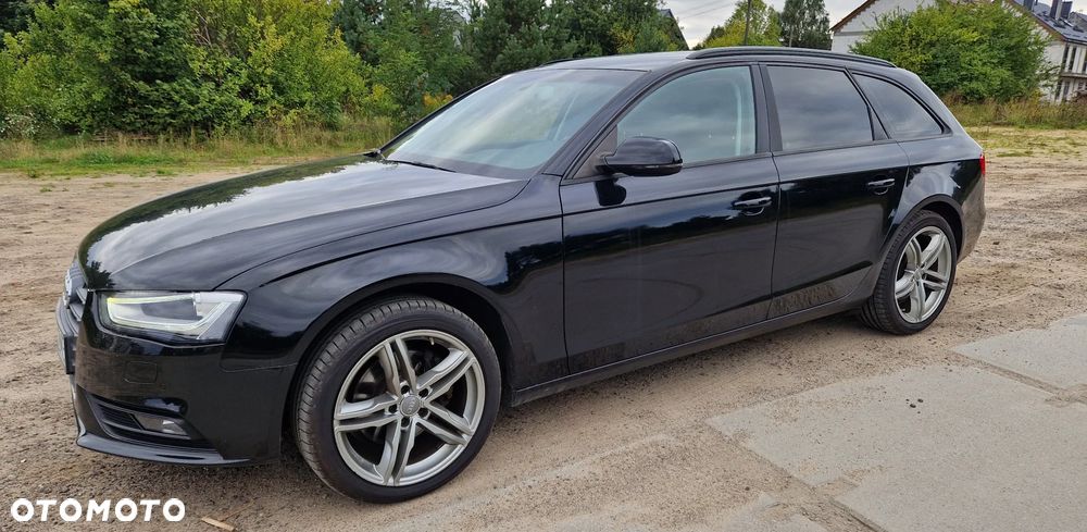 Audi A4 Avant 2.0 TDI Quattro S tronic - 14