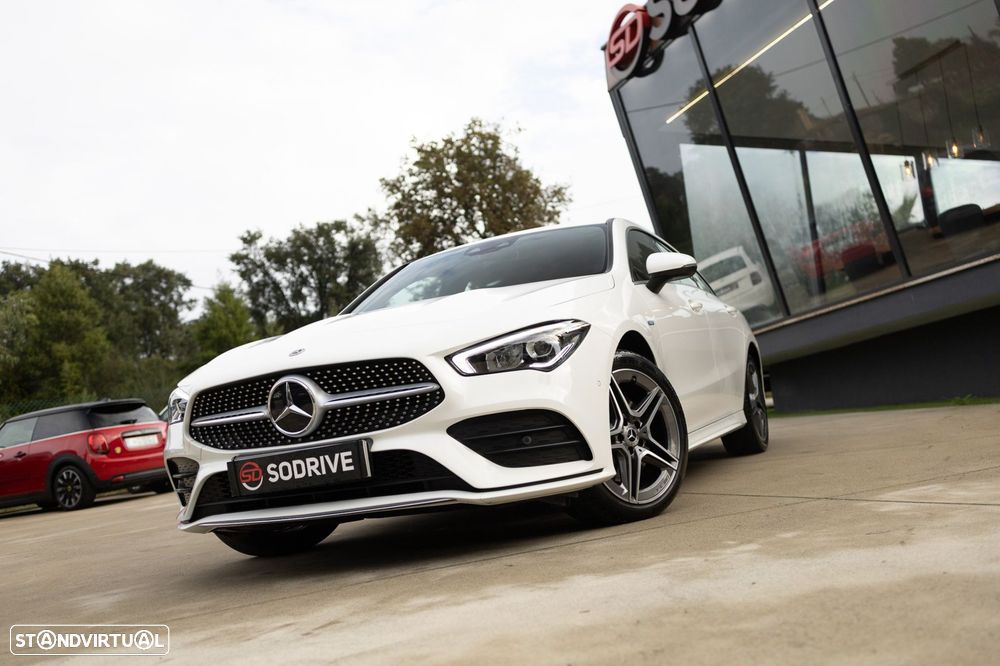 Mercedes-Benz CLA 250 e Shooting Brake AMG Line - 22
