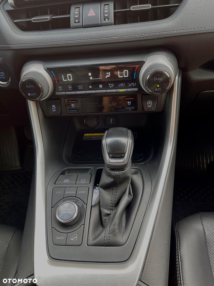 Toyota RAV4 - 14