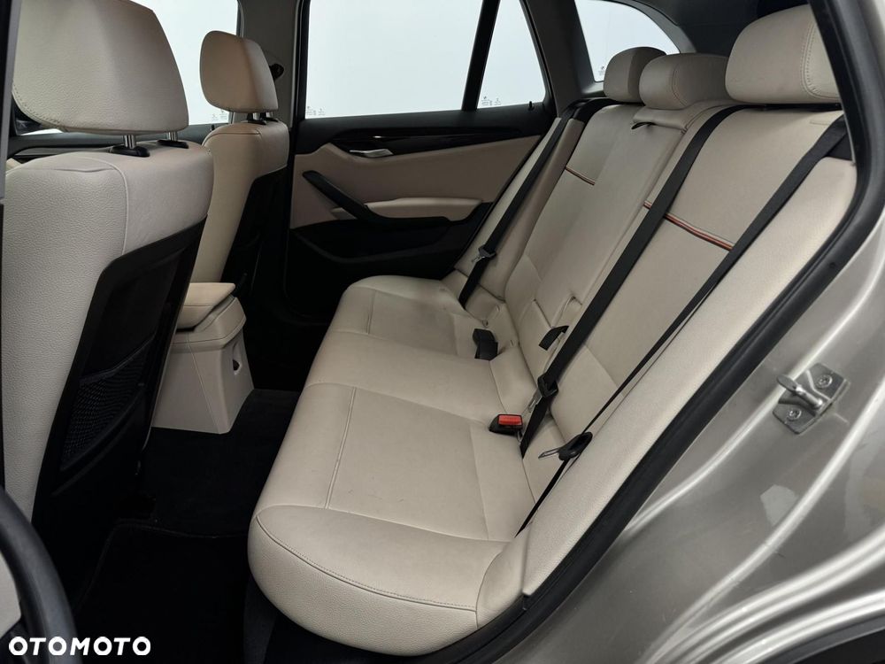 BMW X1 - 25