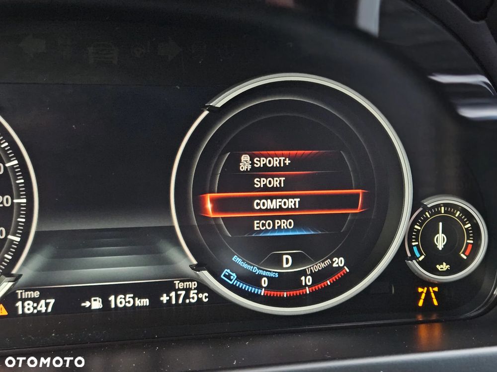BMW X5 xDrive25d - 31