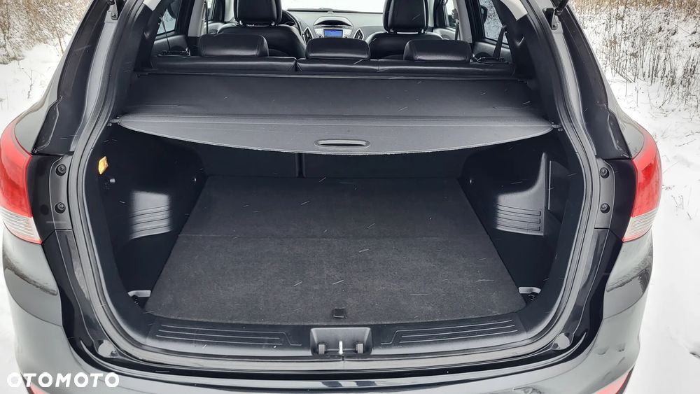 Hyundai ix35 2.0 4WD Premium - 35