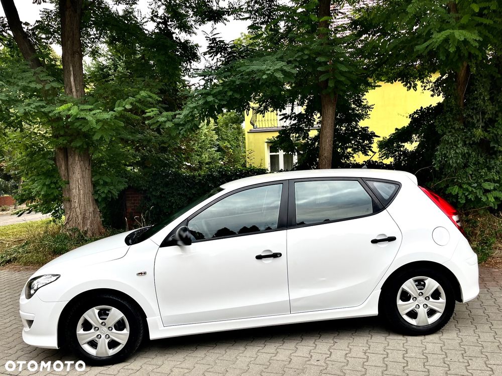 Hyundai i30 1.4 Team 08 - 7
