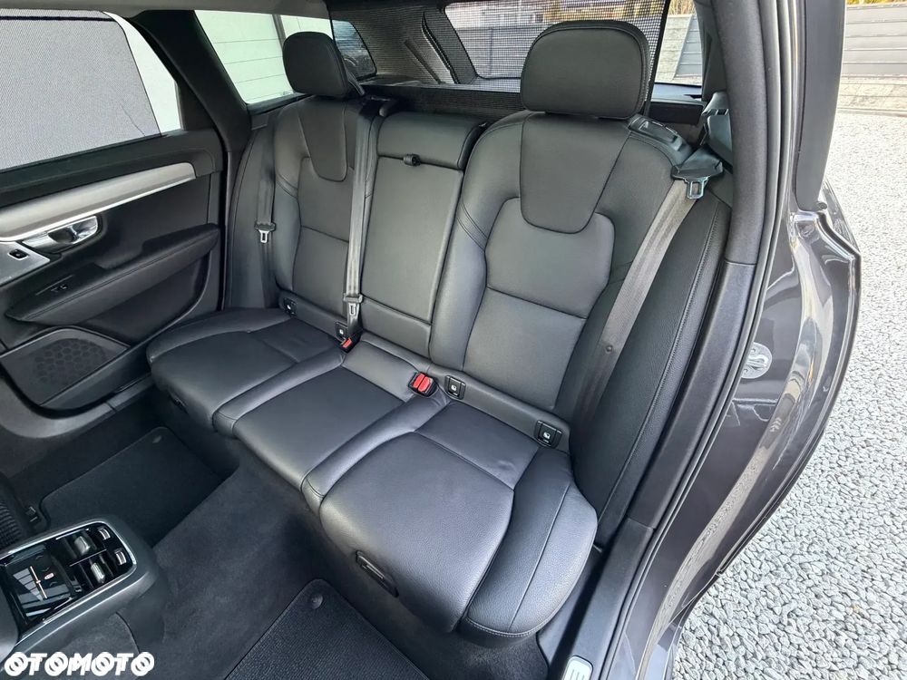 Volvo V90 Cross Country B5 D AWD Ultimate - 31