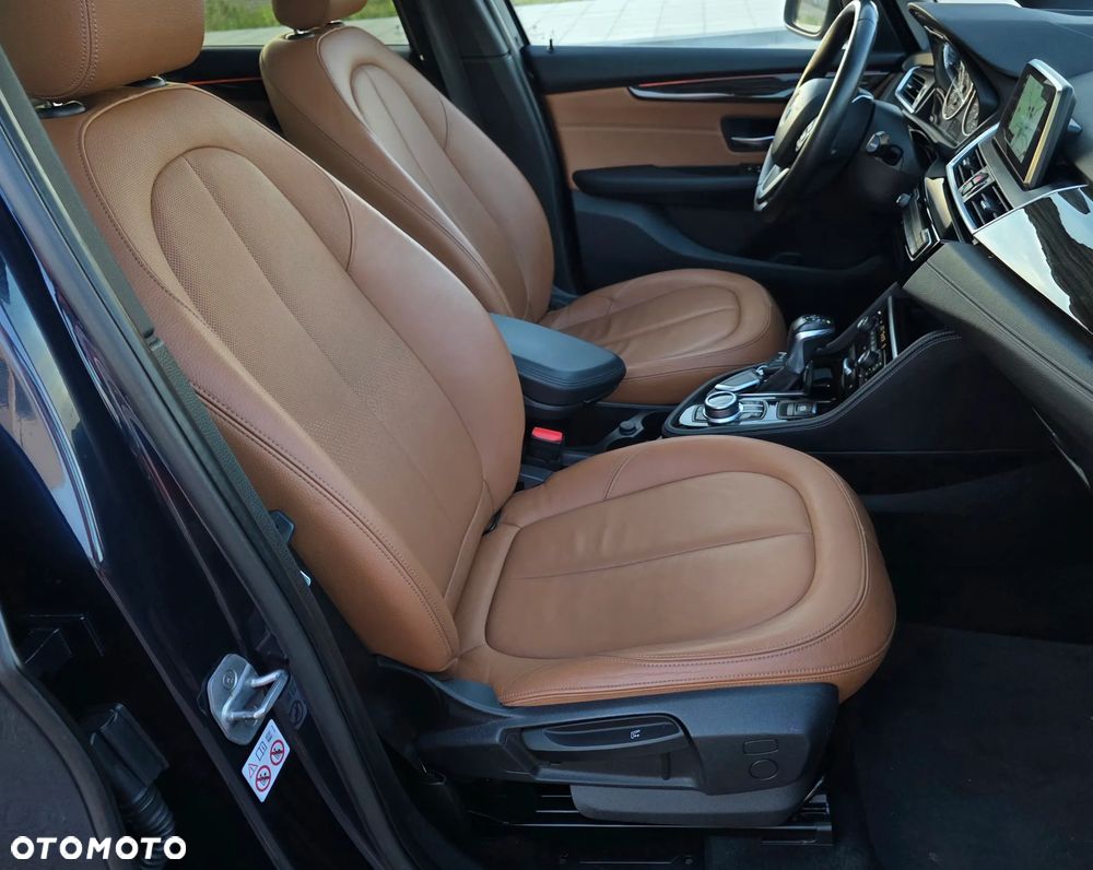 BMW Seria 2 218d Sport-Aut Luxury Line - 14