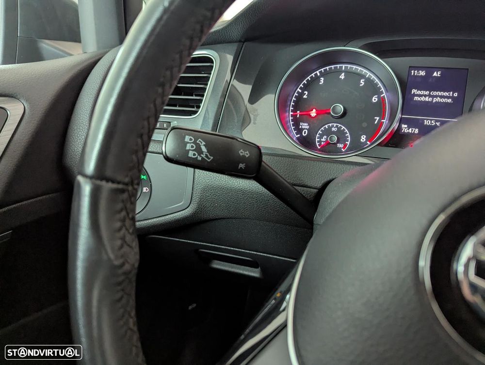 VW Golf 1.5 TSI Confortline - 19