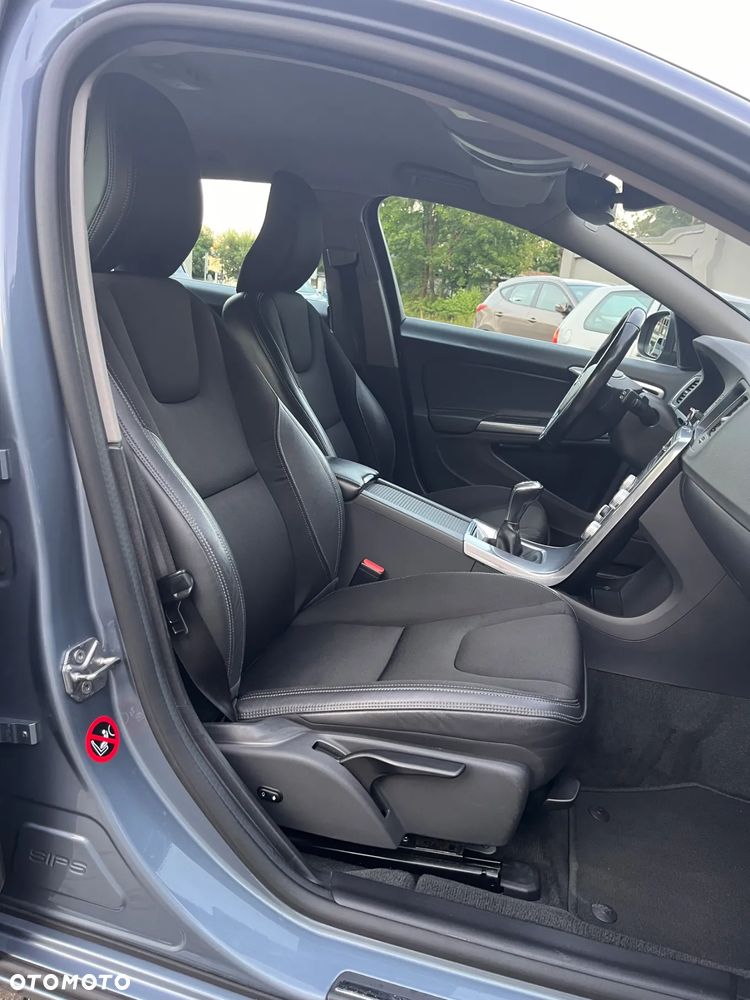 Volvo V60 - 21