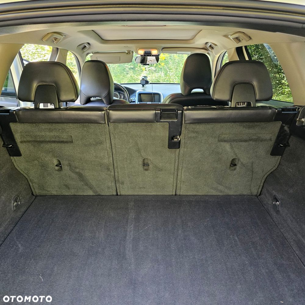 Volvo XC 60 - 18