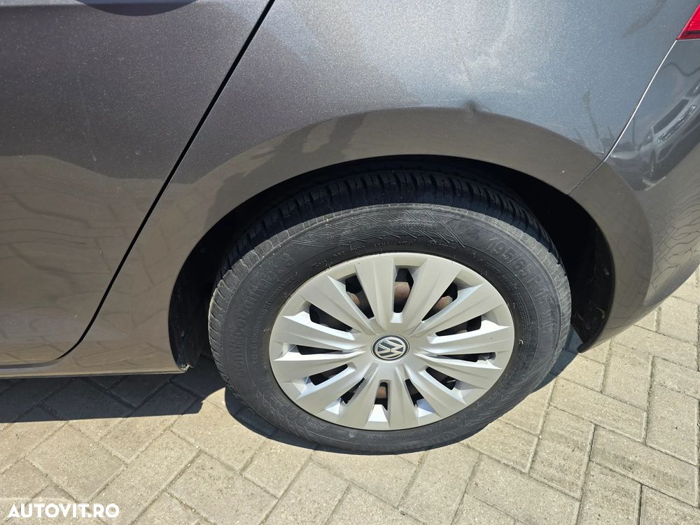 Volkswagen Golf 1.2 TSI BMT Trendline - 4