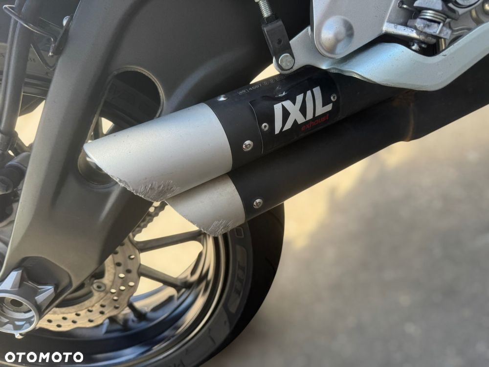 Yamaha MT - 8