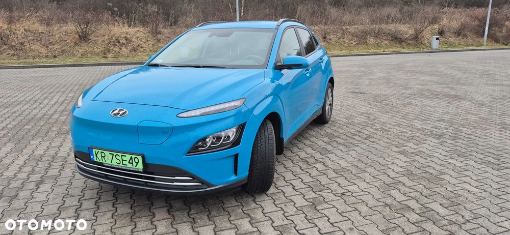 Hyundai Kona 64kWh Premium - 1