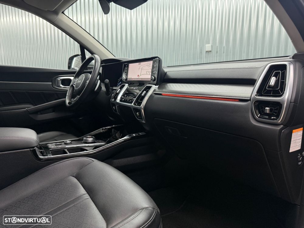 Kia Sorento 1.6 T-GDI HEV Concept - 26