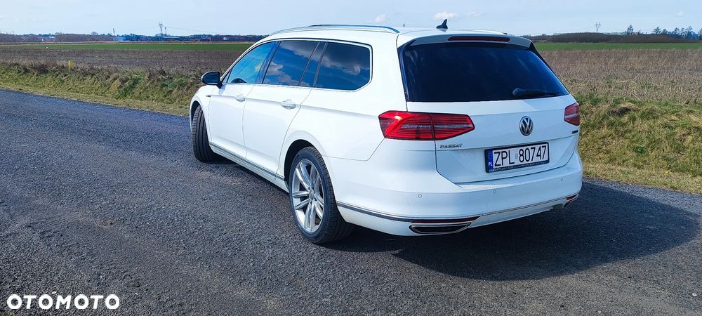 Volkswagen Passat - 5