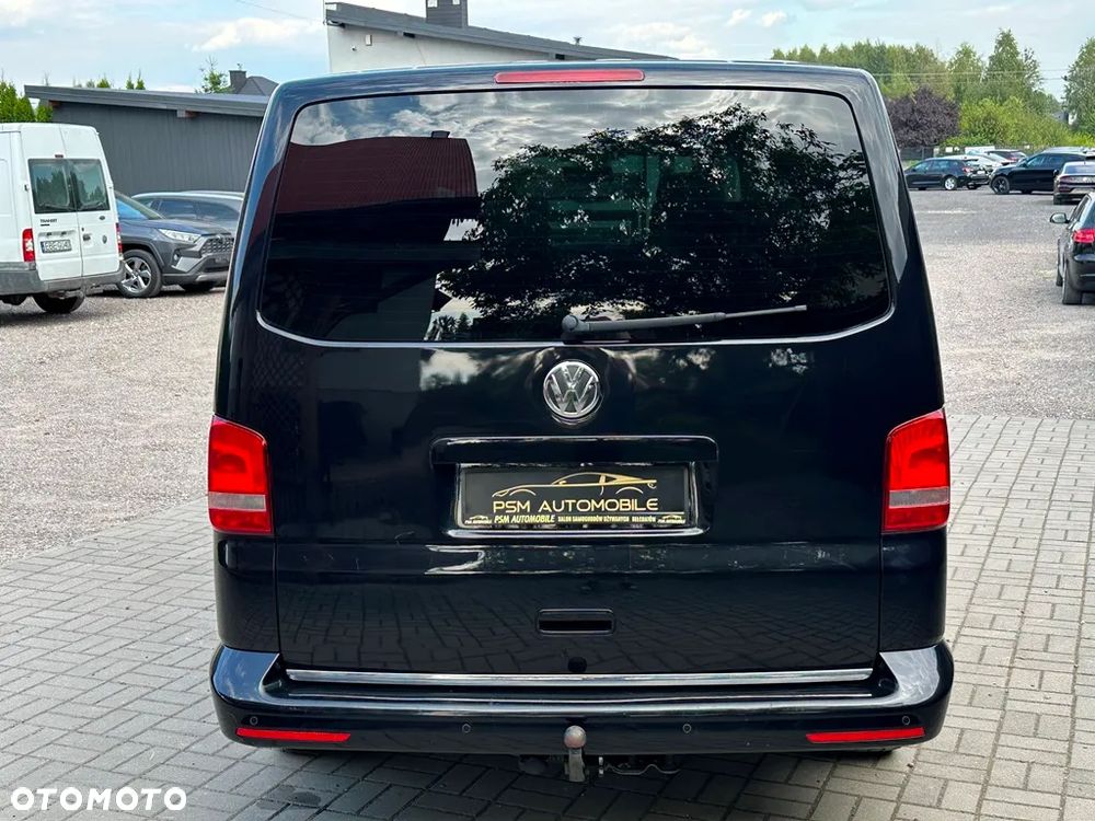 Volkswagen Multivan - 11