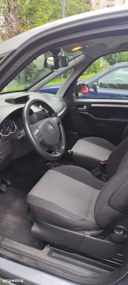 Opel Meriva - 9