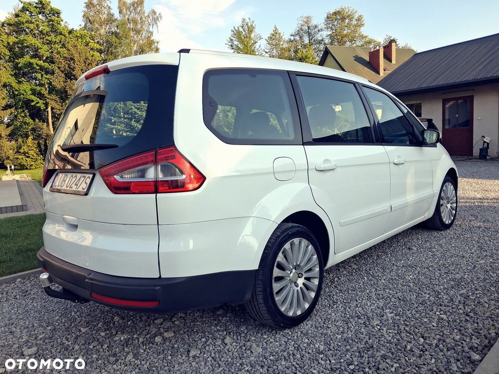 Ford Galaxy 2.0 Ambiente - 3