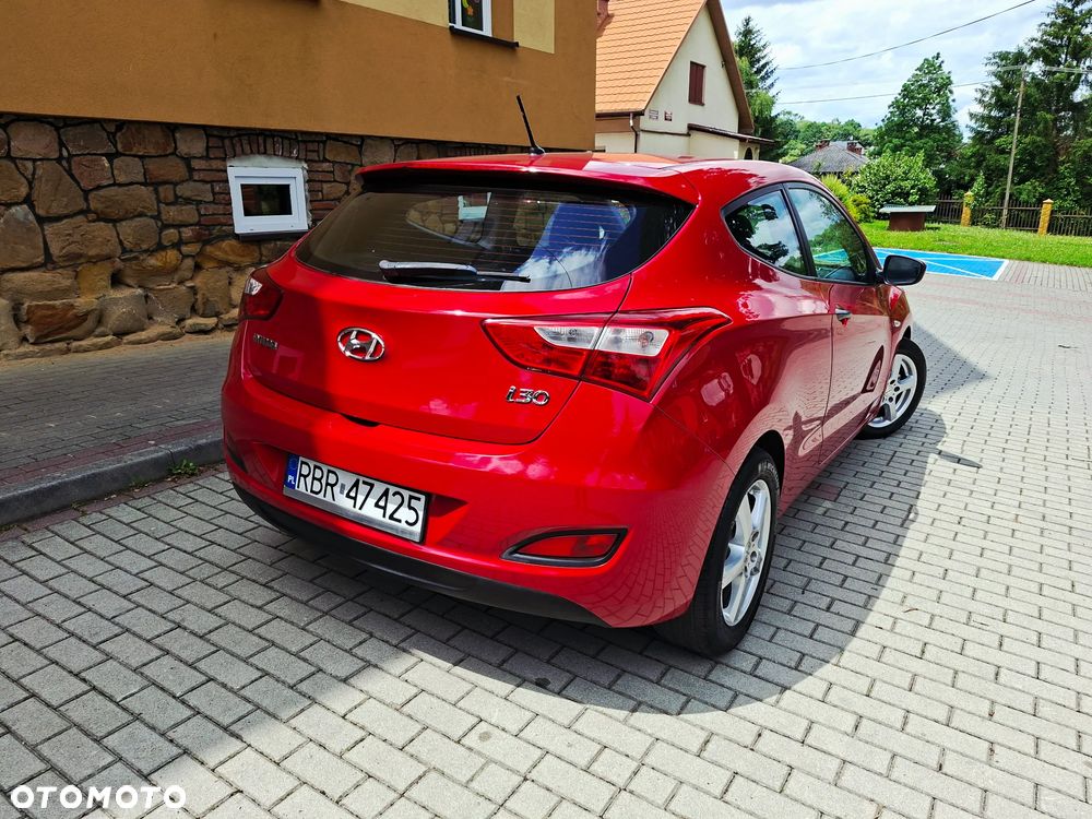 Hyundai i30 1.4 Premium - 8