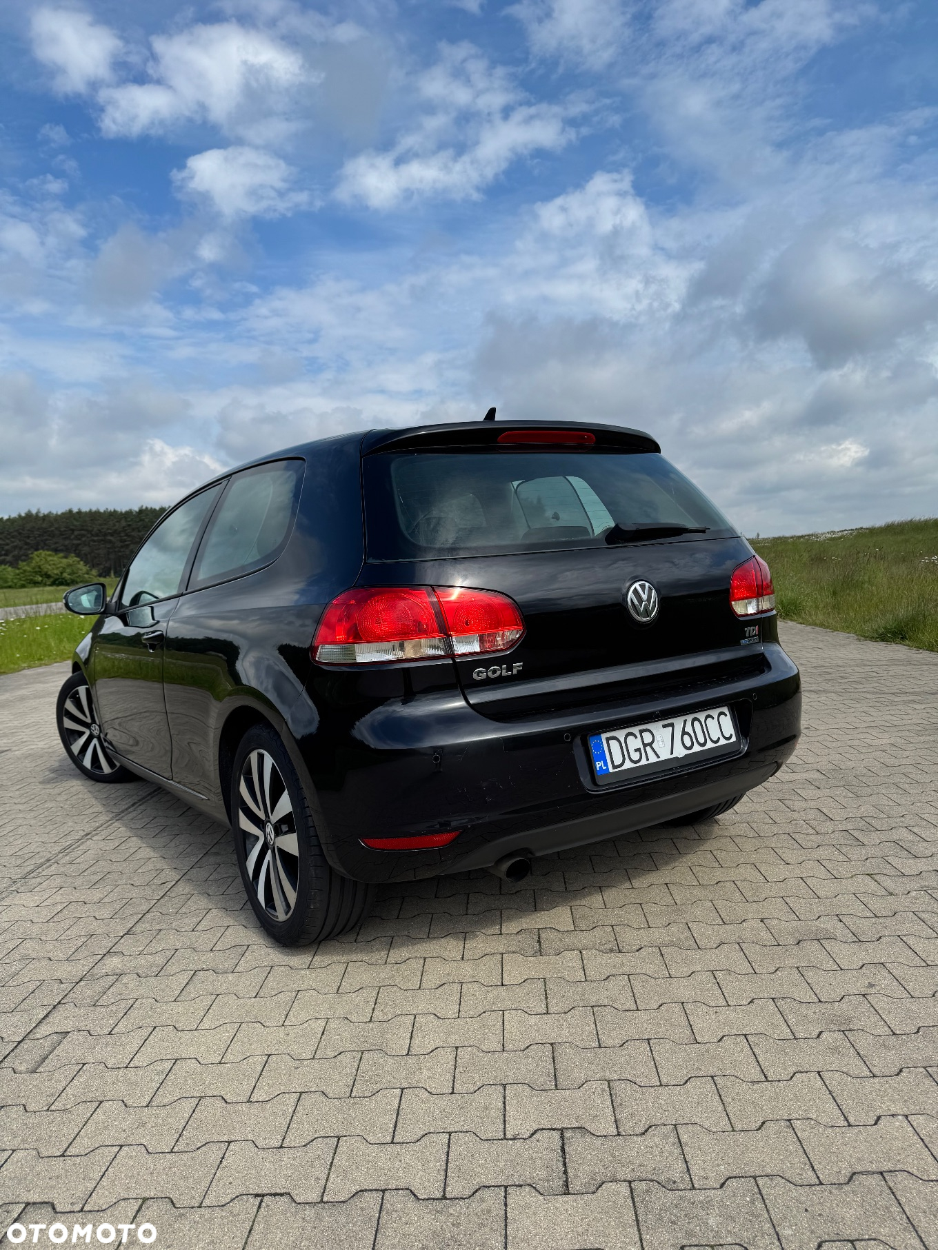 Volkswagen Golf VI 1.6 TDI Comfortline - 4