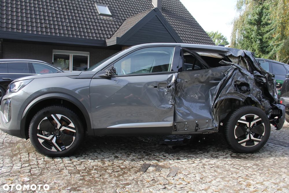 Peugeot 2008 Hybrid 145 e-DSC Allure - 6