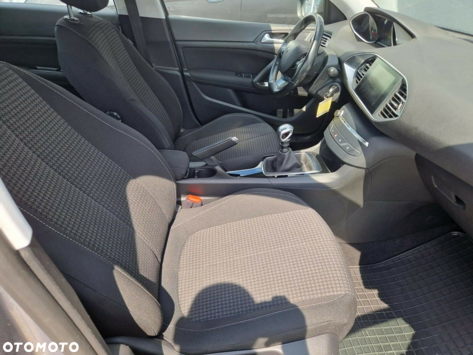 Peugeot 308 1.5 BlueHDi Active S&S - 27