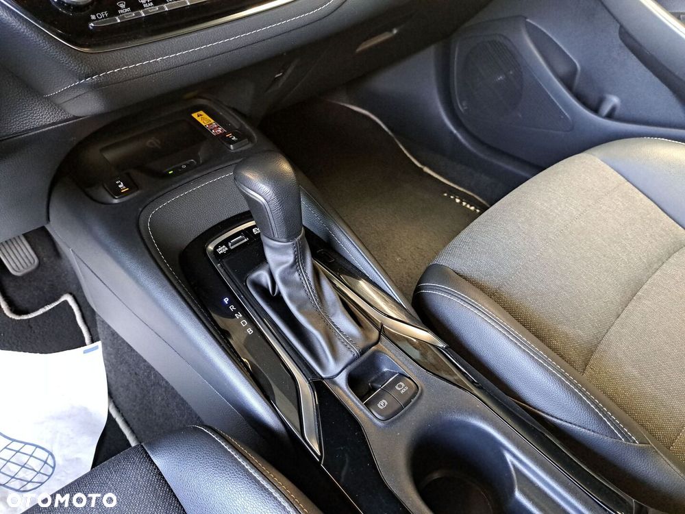 Toyota Corolla 1.8 Hybrid Style - 27